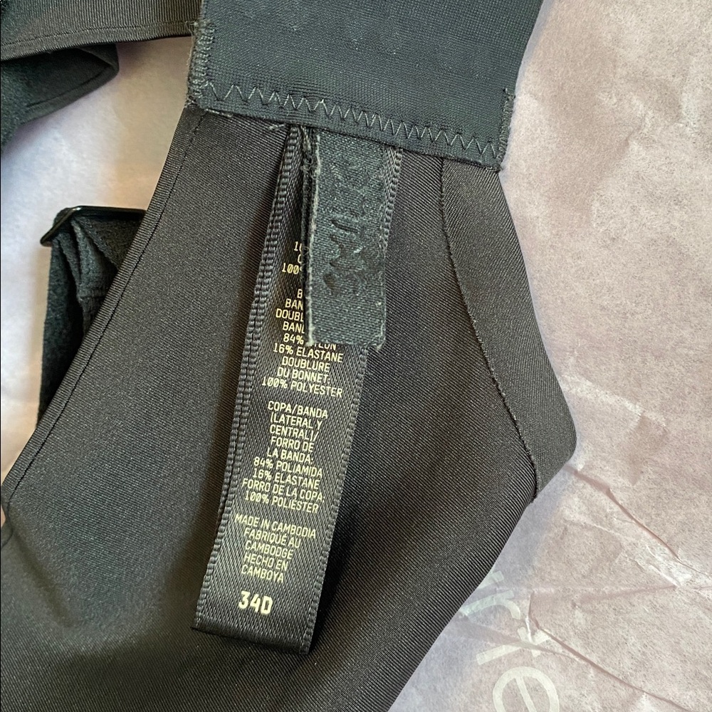 34D Skims Ultimate push up plunge bra black - Picture 3 of 5